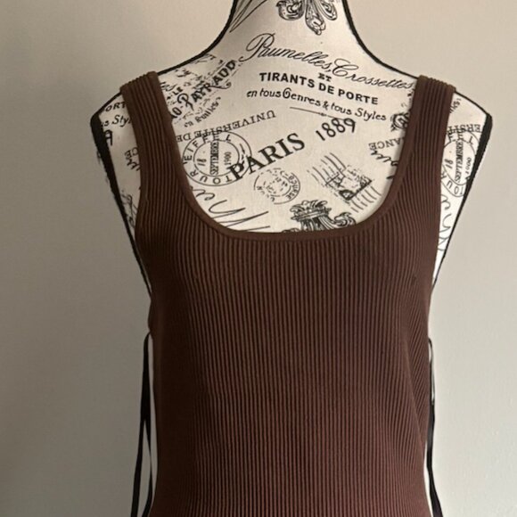 Sculpt Knit Squareneck Mini Dress Aritzia (Babaton)Rich Mocha Brown L - Picture 4 of 16